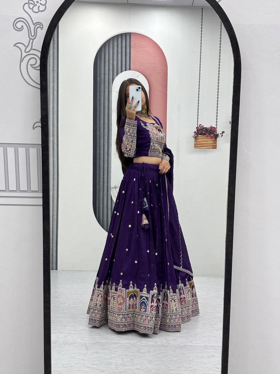 Aisha Pure Vichitra lehenga choli set