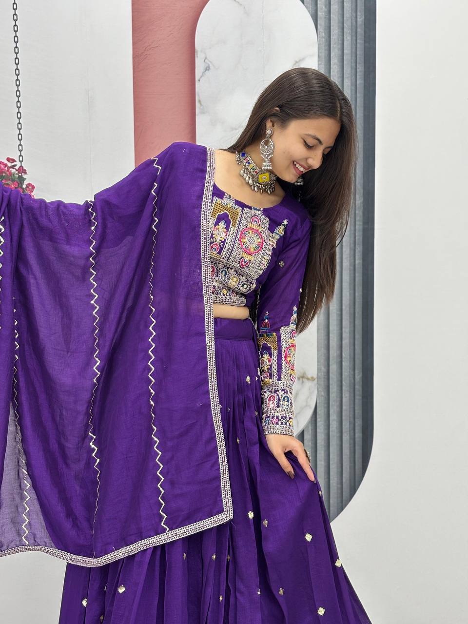 Aisha Pure Vichitra lehenga choli set
