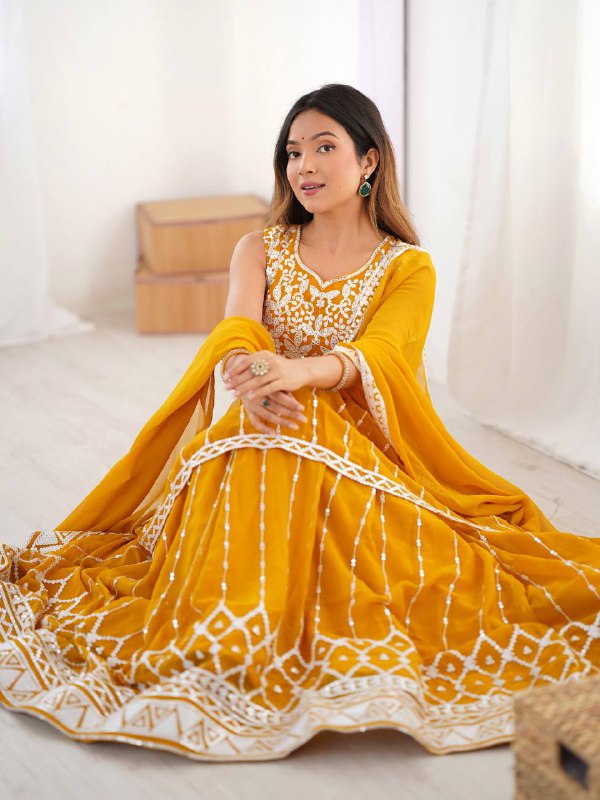 Tashvi Radiance Embroidered Festive Lehenga Outfit