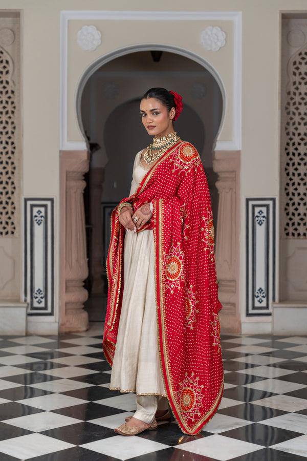 Elina’s Royal Bandhani Grandeur Off-White Classic Anarkali