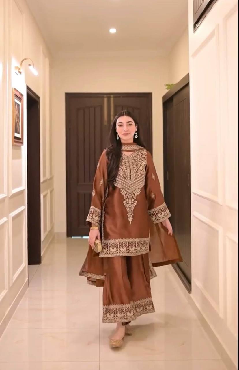 Mahira Royal Heavy Embroidered Kurta Palazzo Set