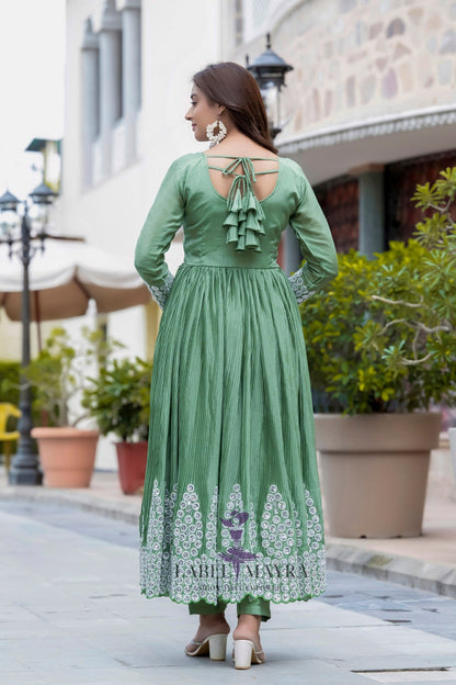 Sparkling Green embroidered set