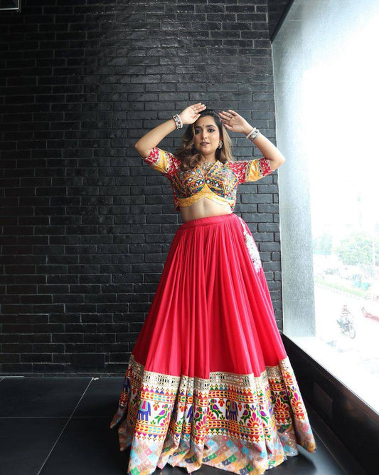 MUSLIN COTTON DESIGNER PRINTED LAHENGA CHOLI WITH REAL MIRROR WORK