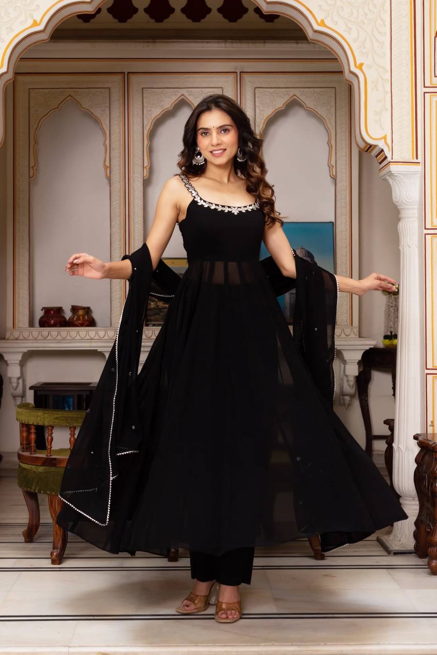 Mehrunisa  Nazaakat  Midnight Magic  Black Anarkali Set