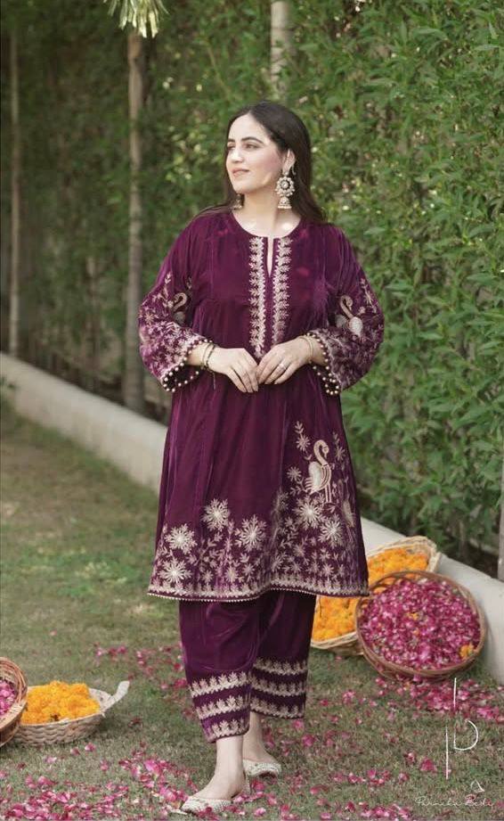 Royal Allure A Celebration of Tradition in Deep Tones