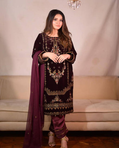 Velvet Heritage Traditional Splendor Suit Set