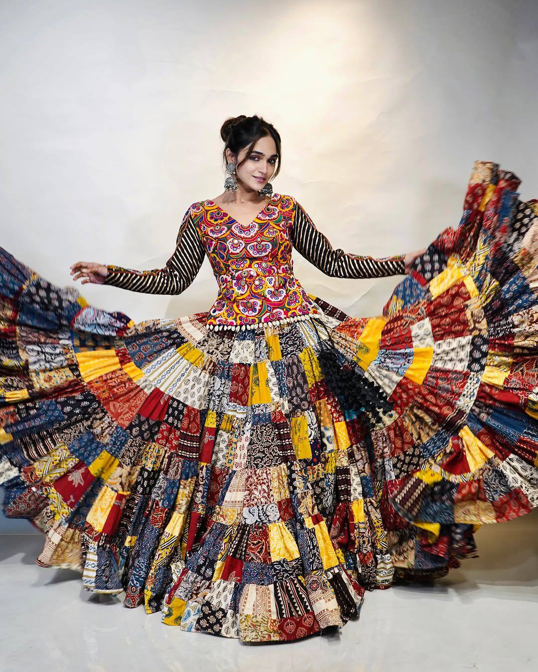 Kashvi Multicolor Handcrafted Patchwork Navratri Lehenga